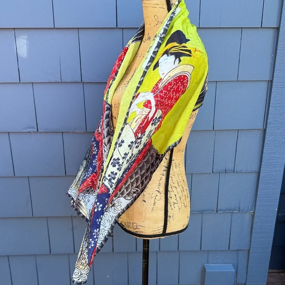 Elegant Multicolor Artistic Scarf Cocoon House Silk washable ethnic